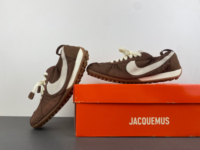 Jacquemus Moon SP 