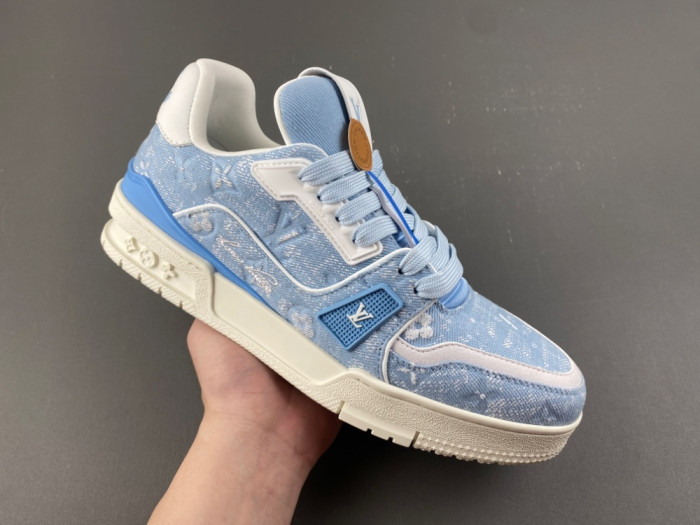 LV snekaers 308