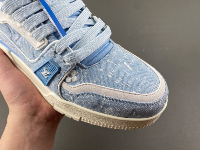 LV snekaers 308