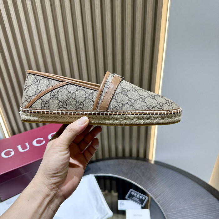 Gvc*1 SNEAKER 124