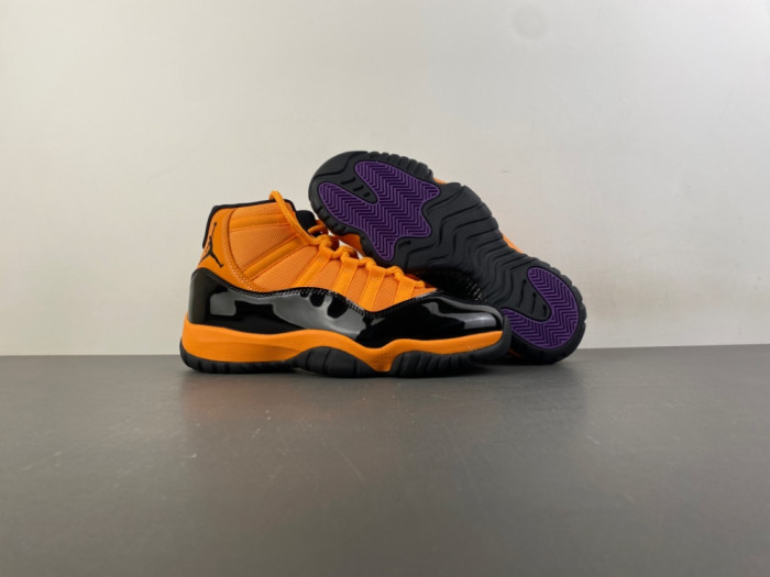 Air Jordan 11-CT8012-700