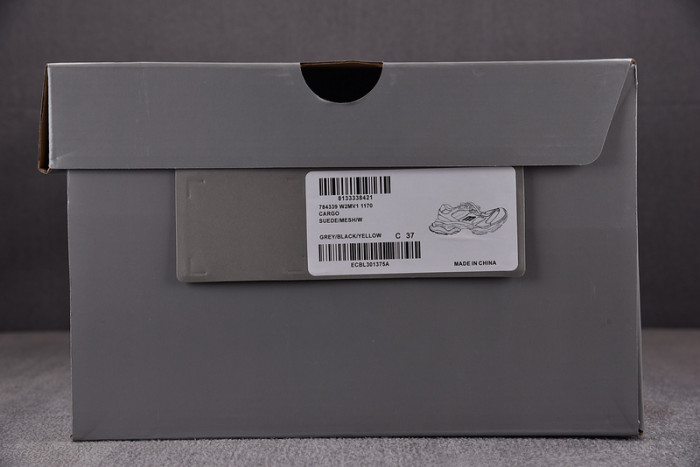 BALENCIAGA 22