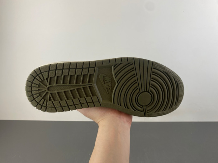 Air Jordan 1 Low OG -HC6998-200
