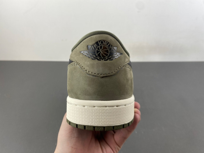 Air Jordan 1 Low OG -HC6998-200