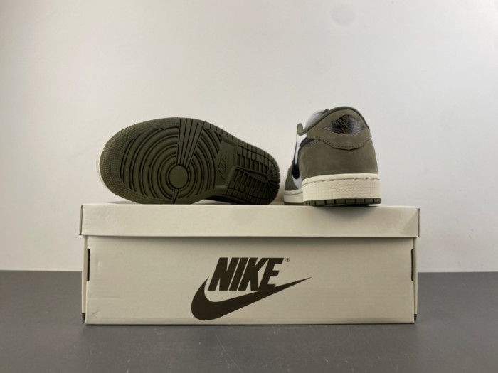 Air Jordan 1 Low OG -HC6998-200