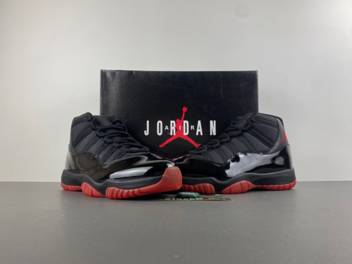 Air Jordan 11-378037-326