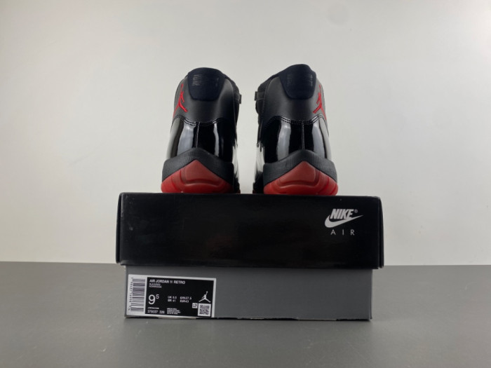 Air Jordan 11-378037-326
