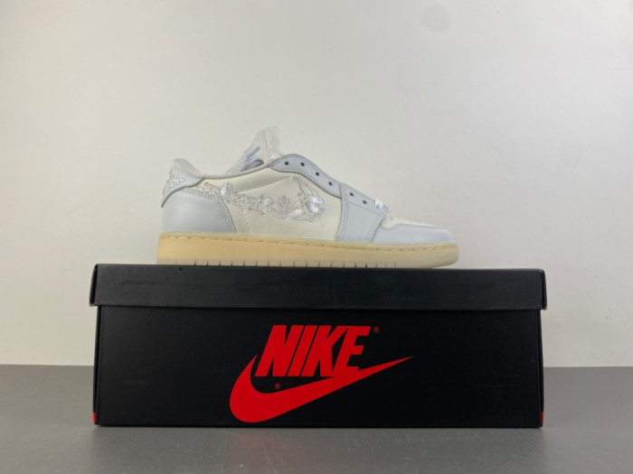 Air Jordan 1-IF4391-100