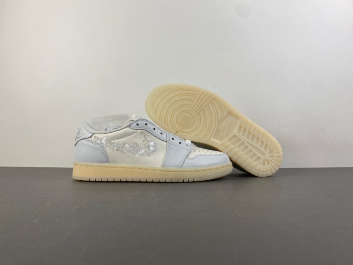 Air Jordan 1-IF4391-100