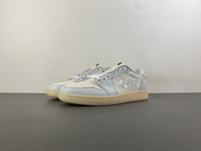 Air Jordan 1-IF4391-100