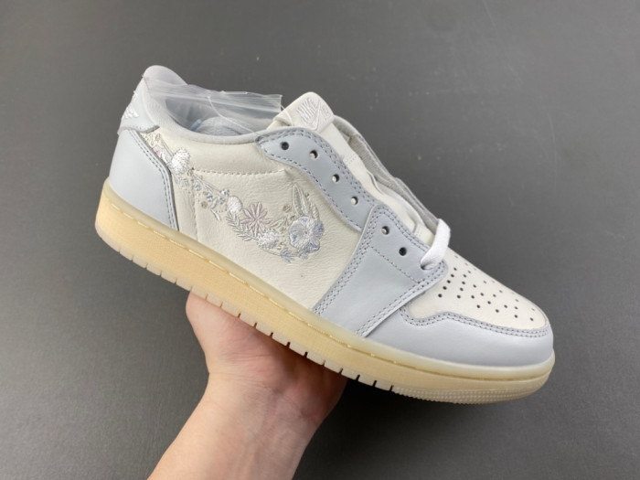 Air Jordan 1-IF4391-100