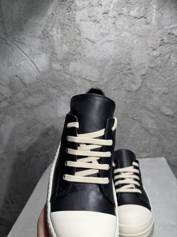 Rick Owen R0000125