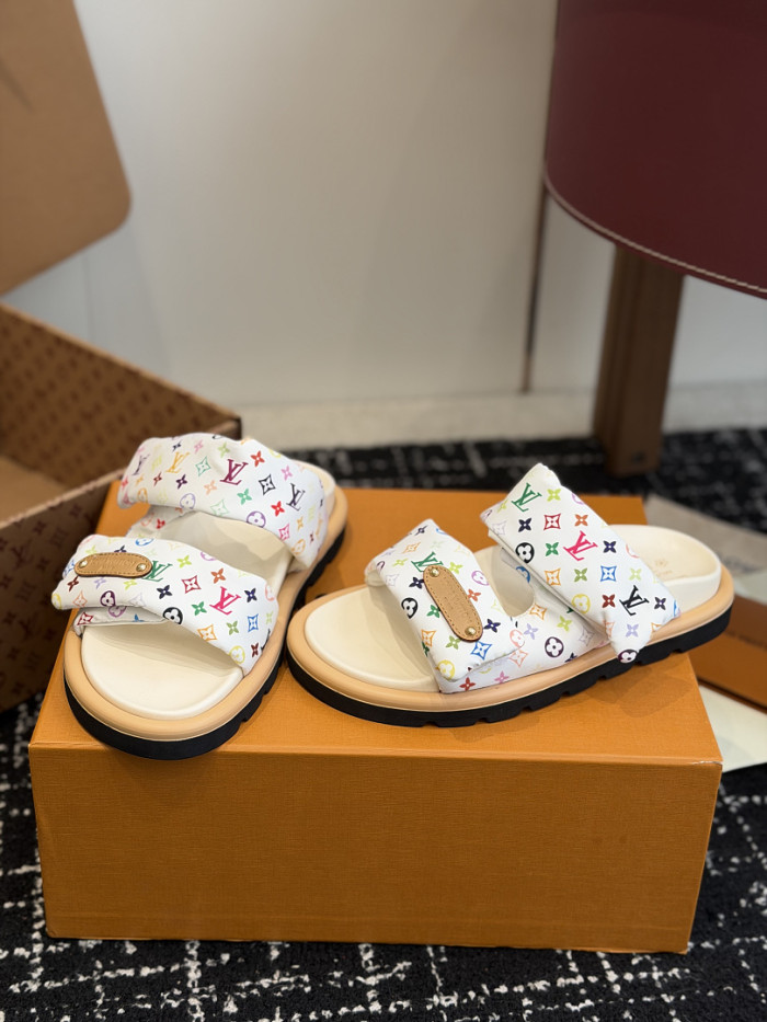 L&V sandal 84
