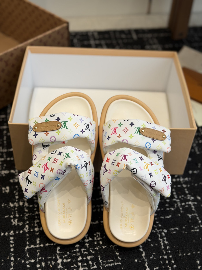 L&V sandal 84