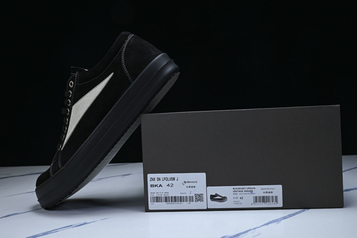 Rick Owen R0000129