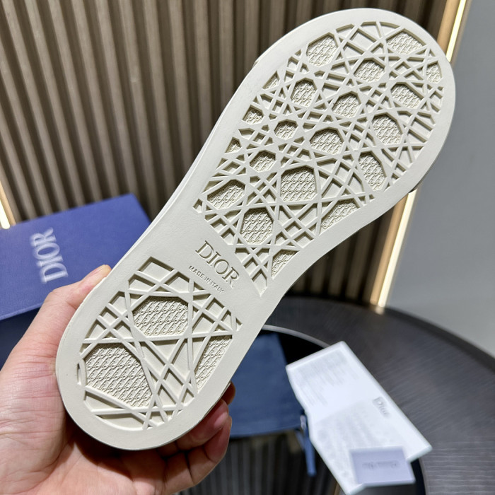 D10r B33 SNEAKERS-08