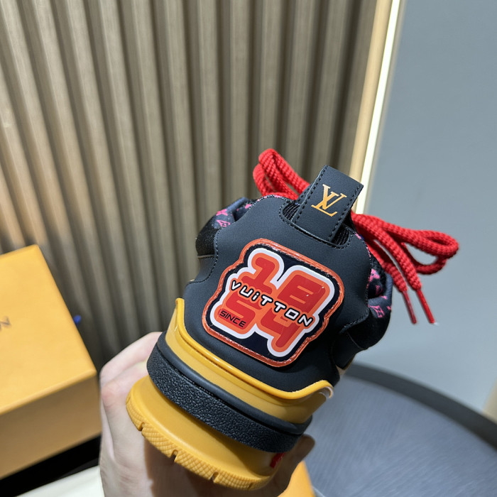 LV snekaers 265