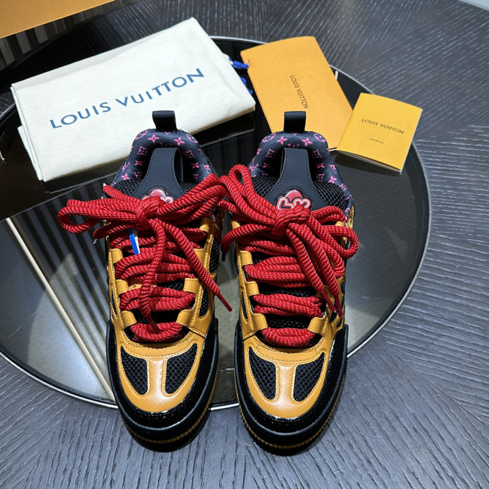 LV snekaers 265