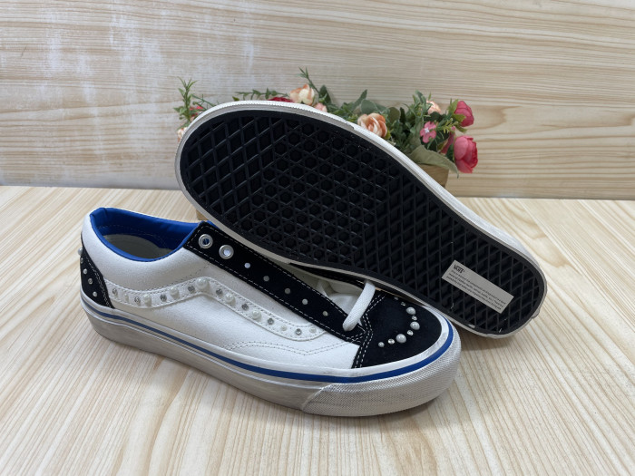 VANS-07