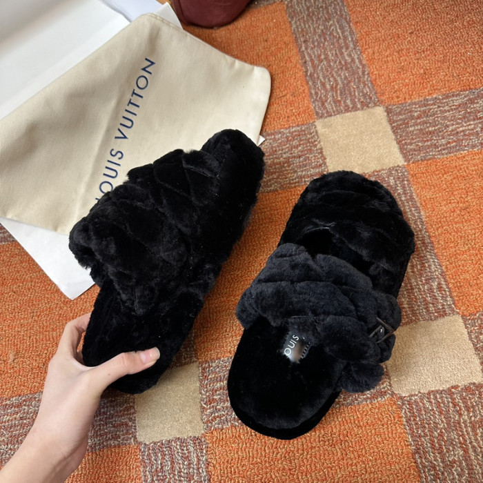 L&V sandal 45