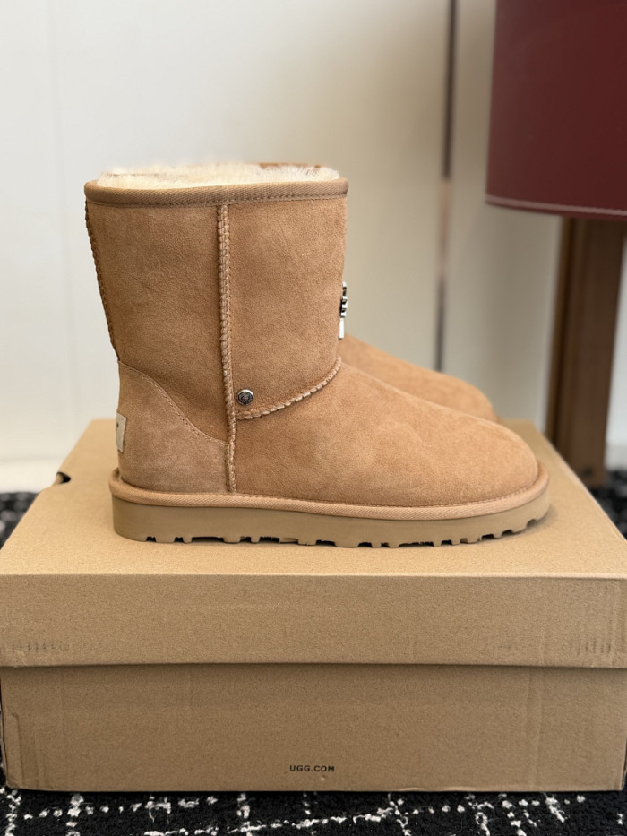 UGG-13