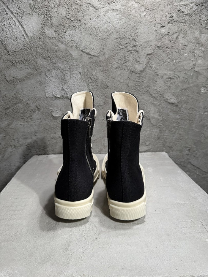 Rick Owen R0000127