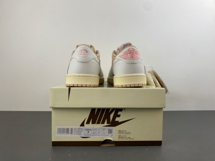 Travis Scott x Air Jordan 1 Low -DM7866-106