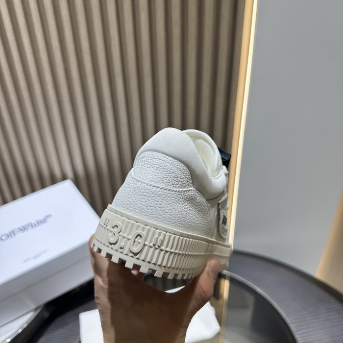OFF-WHITE OW-74