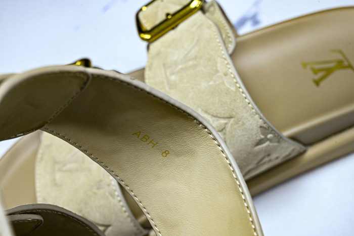 L&V sandal 98