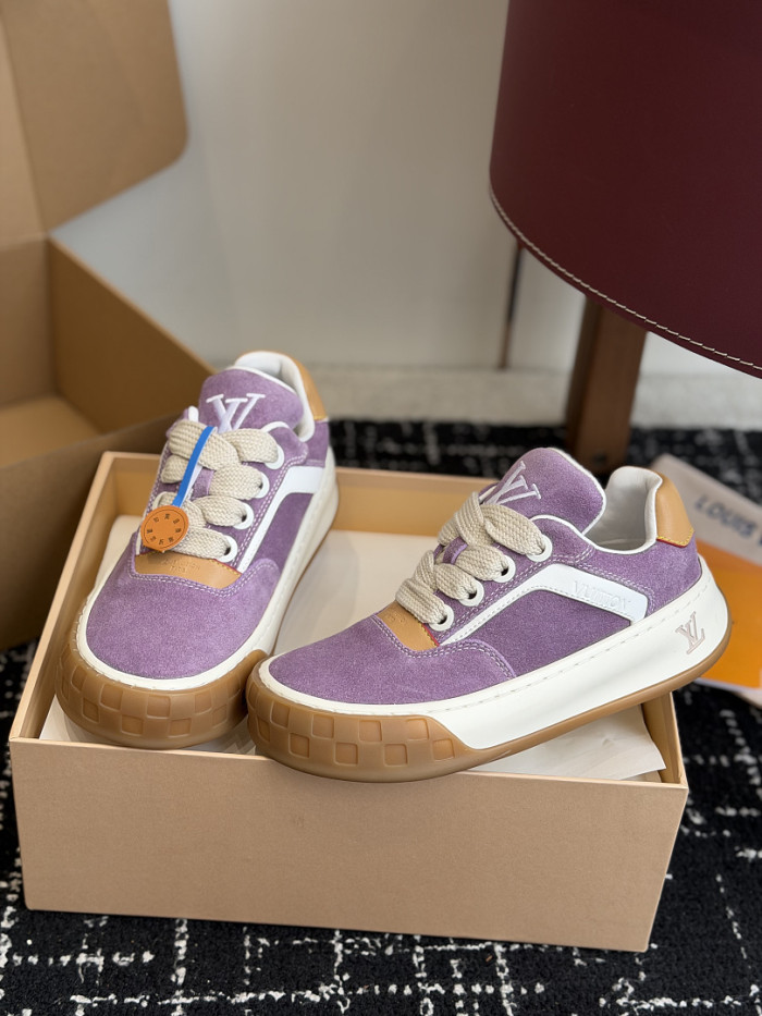 LV snekaers 303