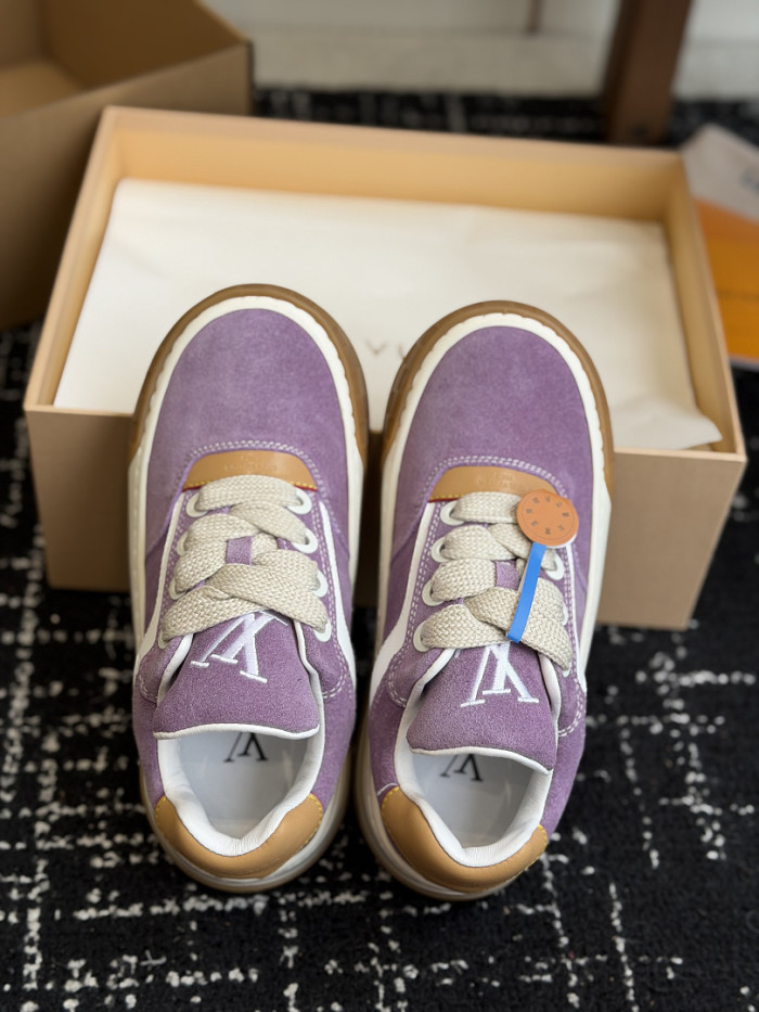 LV snekaers 303