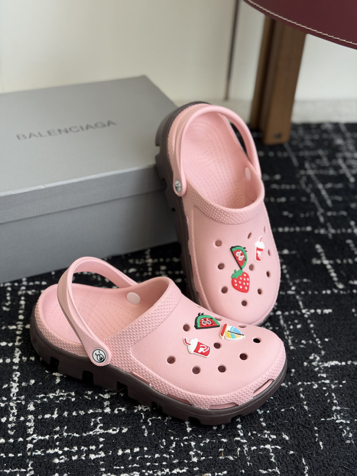 Ba1en*iaga Sandal 51