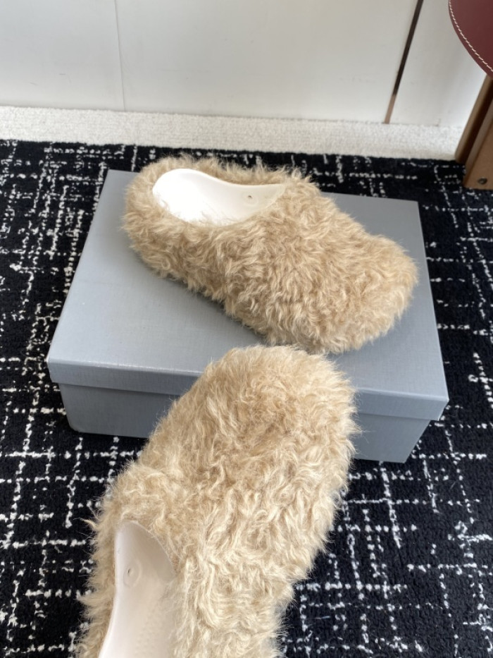 Balenciaga Sandal 37