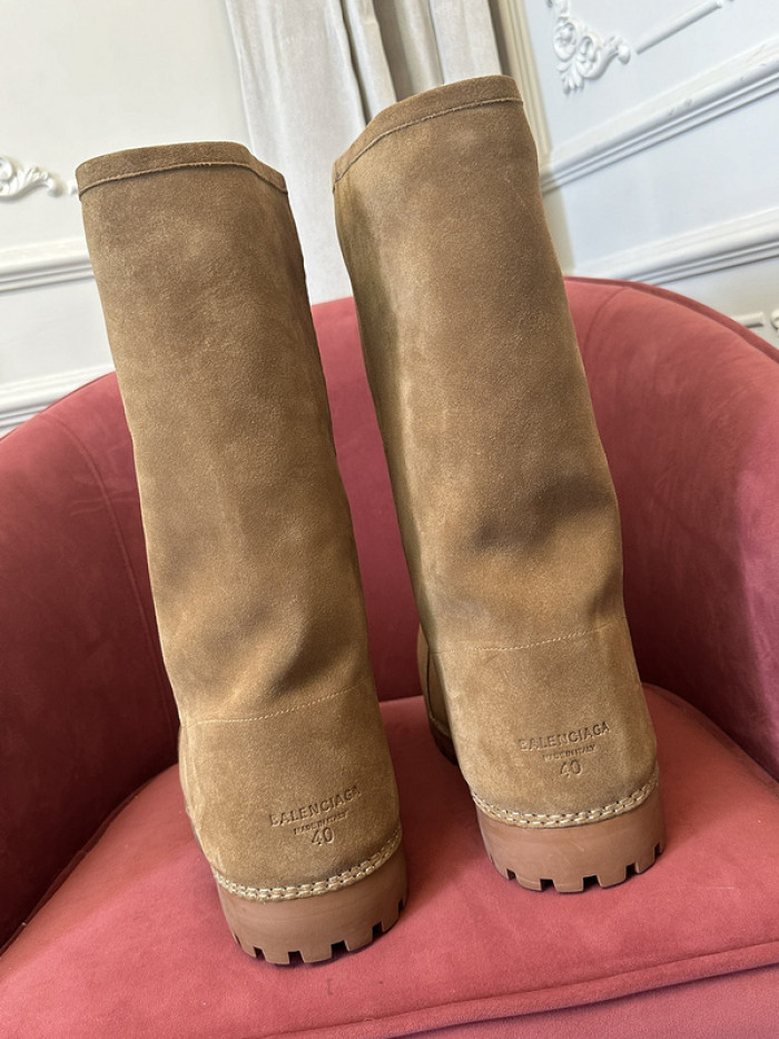 BALENCIAGA BOOT -13
