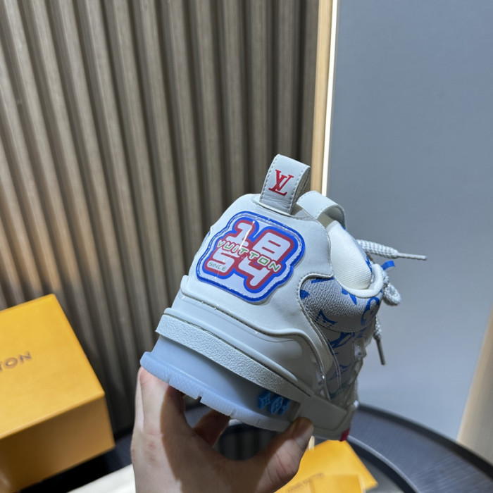 LV snekaers 159
