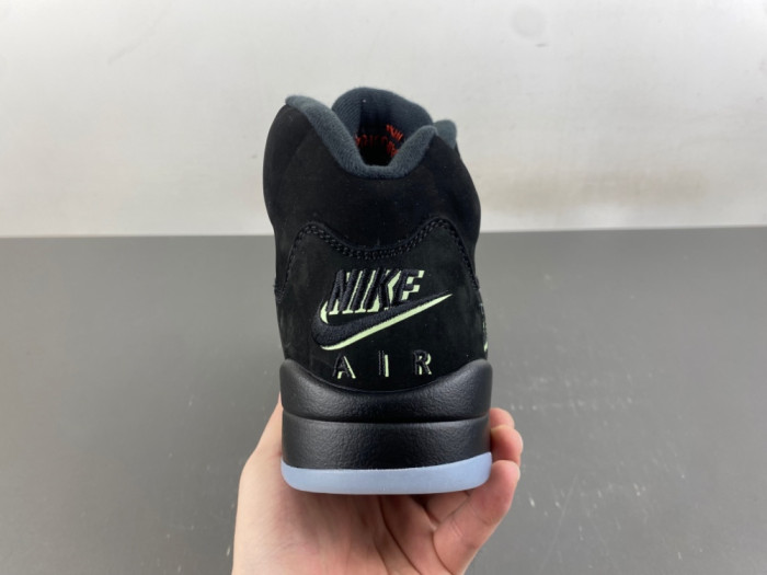 Jordan 5 Retro Halloween-HQ7978-001