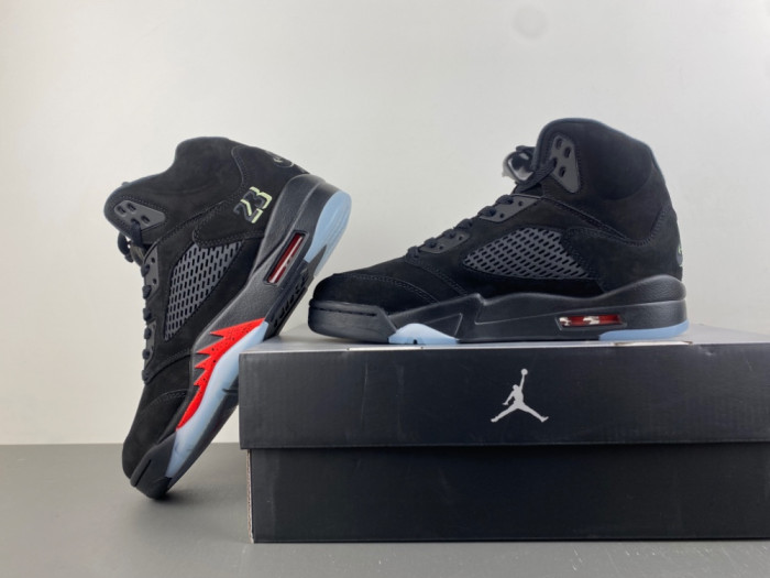 Jordan 5 Retro Halloween-HQ7978-001