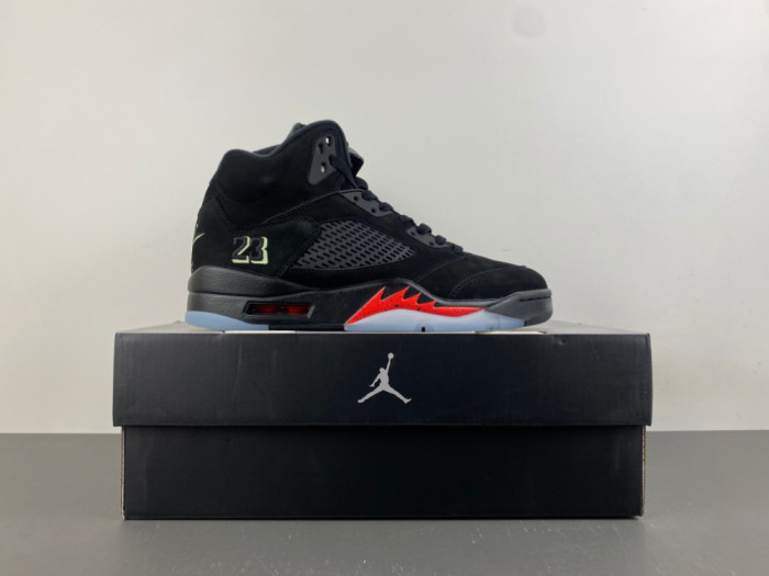 Jordan 5 Retro Halloween-HQ7978-001