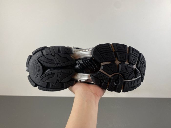 SNEAKER RUNNER 53