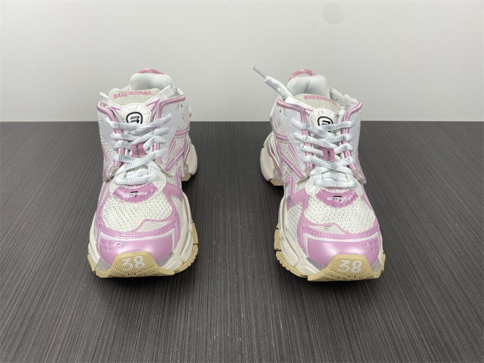SNEAKER RUNNER 01