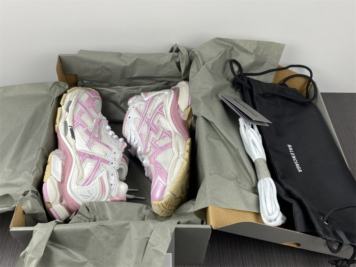 SNEAKER RUNNER 01