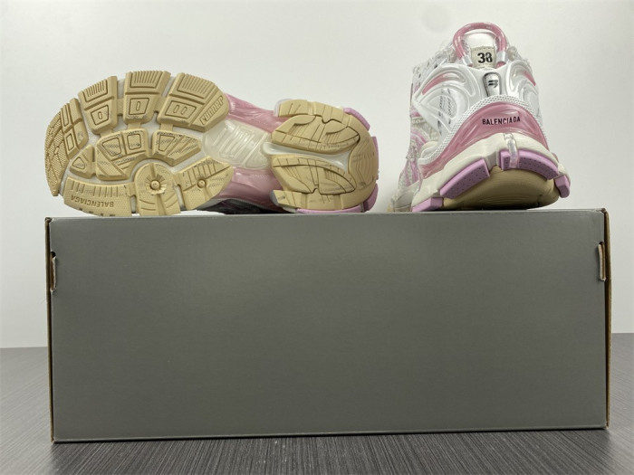 SNEAKER RUNNER 01