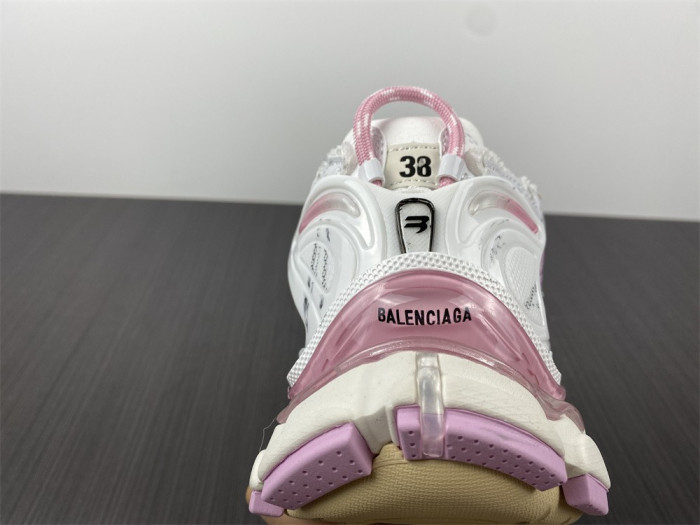 SNEAKER RUNNER 01