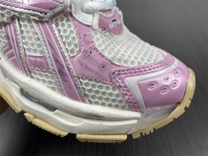 SNEAKER RUNNER 01