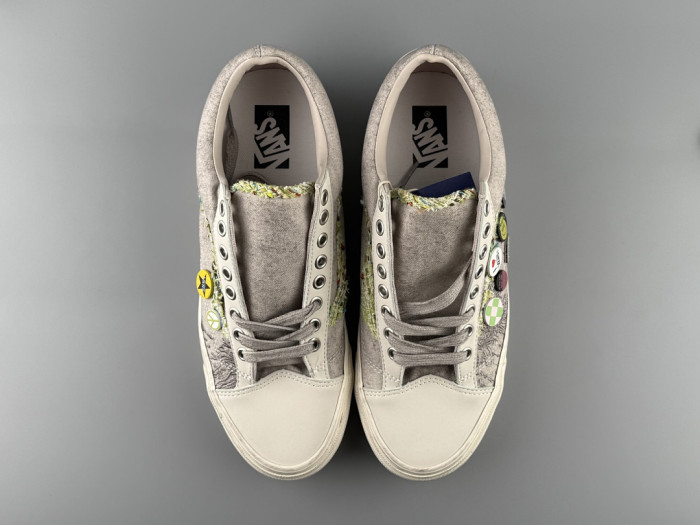 VANS-16