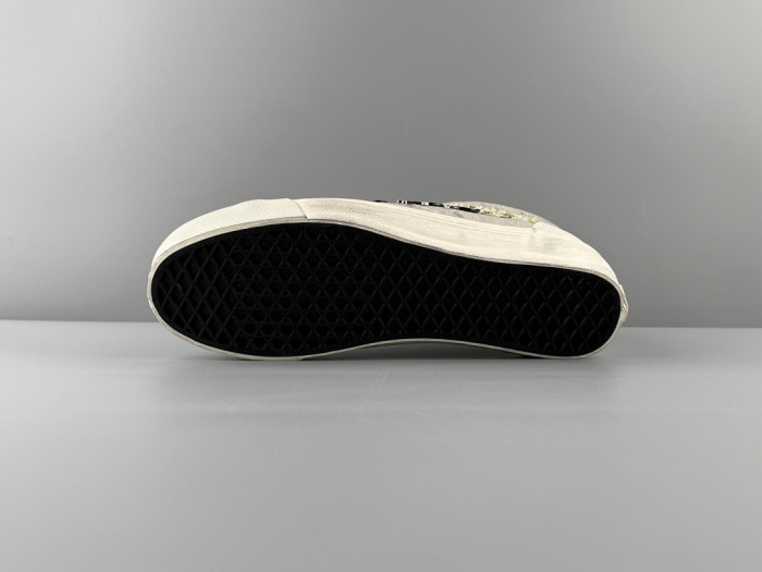 VANS-16