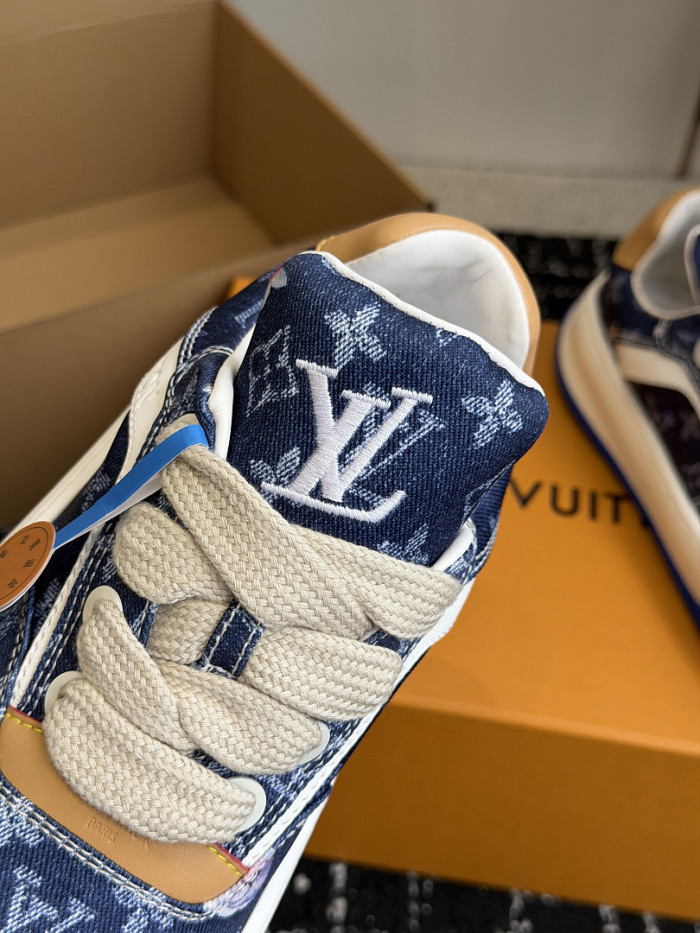 LV snekaers 299
