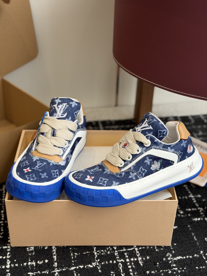 LV snekaers 299