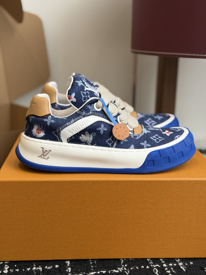 LV snekaers 299