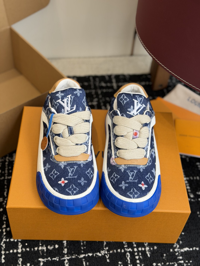 LV snekaers 299